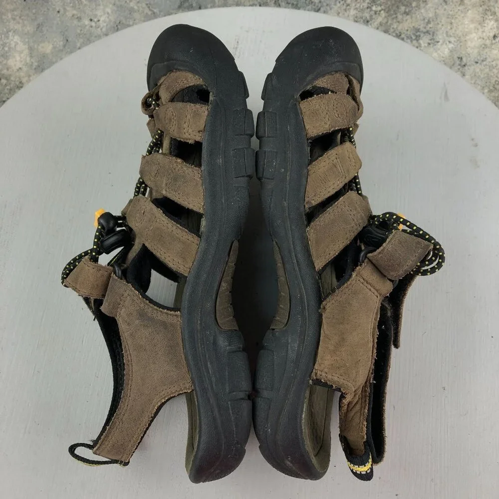 Keen Big Kids Size 4 Newport Premium Brown Leather Hook & Loop Outdoor Sandals